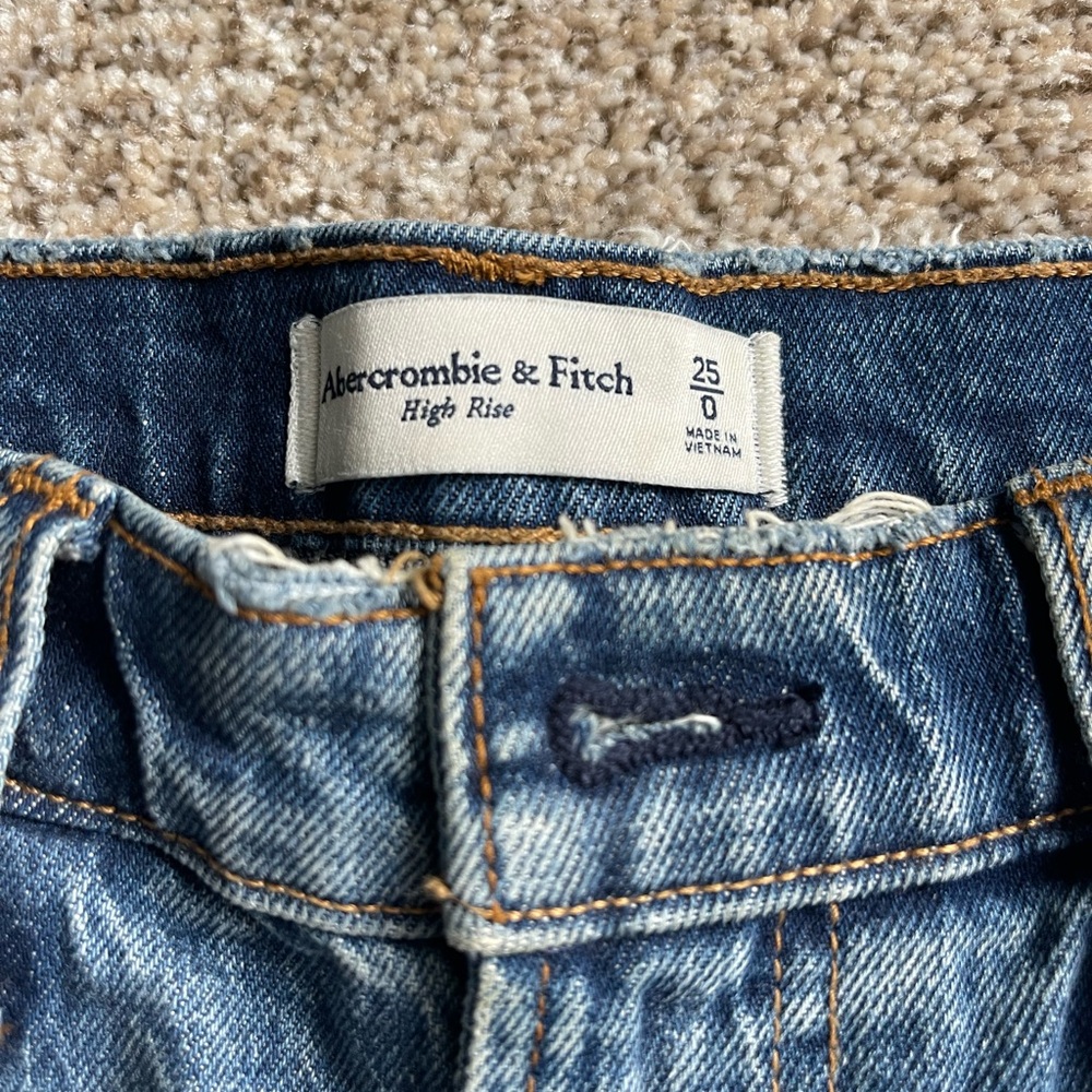High Rise Jean Short - Picture 2 of 3